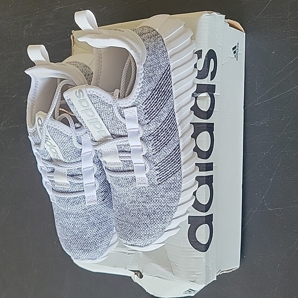 Adidas Size 3 Kaptir Sneakers - Picture 5 of 6